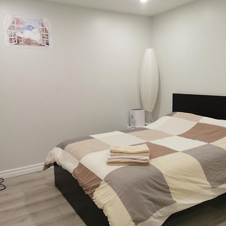 Perfect Location Comfort Private House Lower Level 2 Bedroom Unit Миссиссага Экстерьер фото