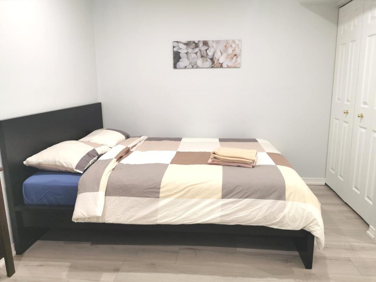 Perfect Location Comfort Private House Lower Level 2 Bedroom Unit Миссиссага Экстерьер фото